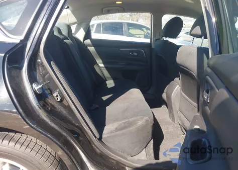 2015 Nissan Altima 2.5 Sv z USA, uszkodzony, nr VIN 1N4AL3AP4FC291821